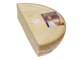 Grana Padano Scelto 1/4 Wheel 28% 8 Kg