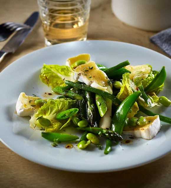 Summer vegetables with Extra Creamy Brie