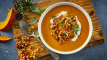 Bagt græskarsuppe