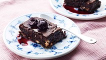 Kirsikka-brownie