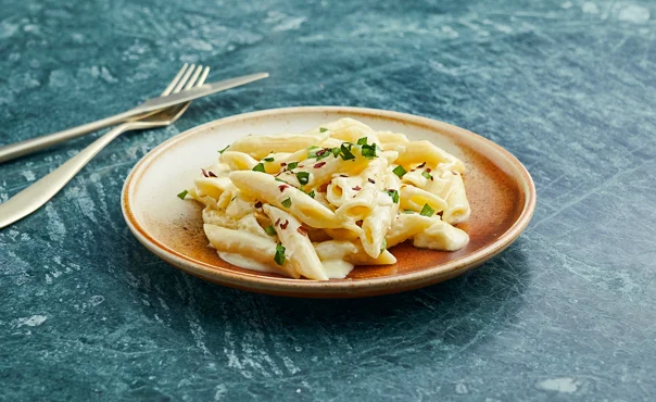 Kermainen Valkohomejuustopasta Castello® Creamy White -Juustosta