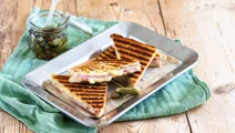 Toast mit Schinken und Käse