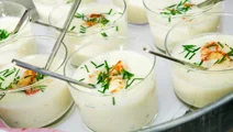 Kold melonsuppe med krebs