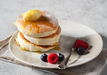 Japanse pannenkoek met boter van ahornsiroop