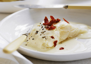 Lutfisk med parmaströssel