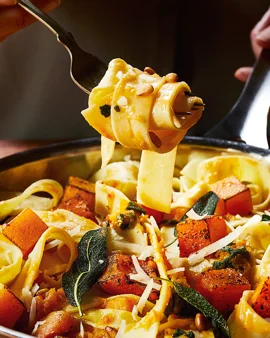 Pasta med bagt butternut squash