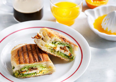 Panini med kyckling och pesto