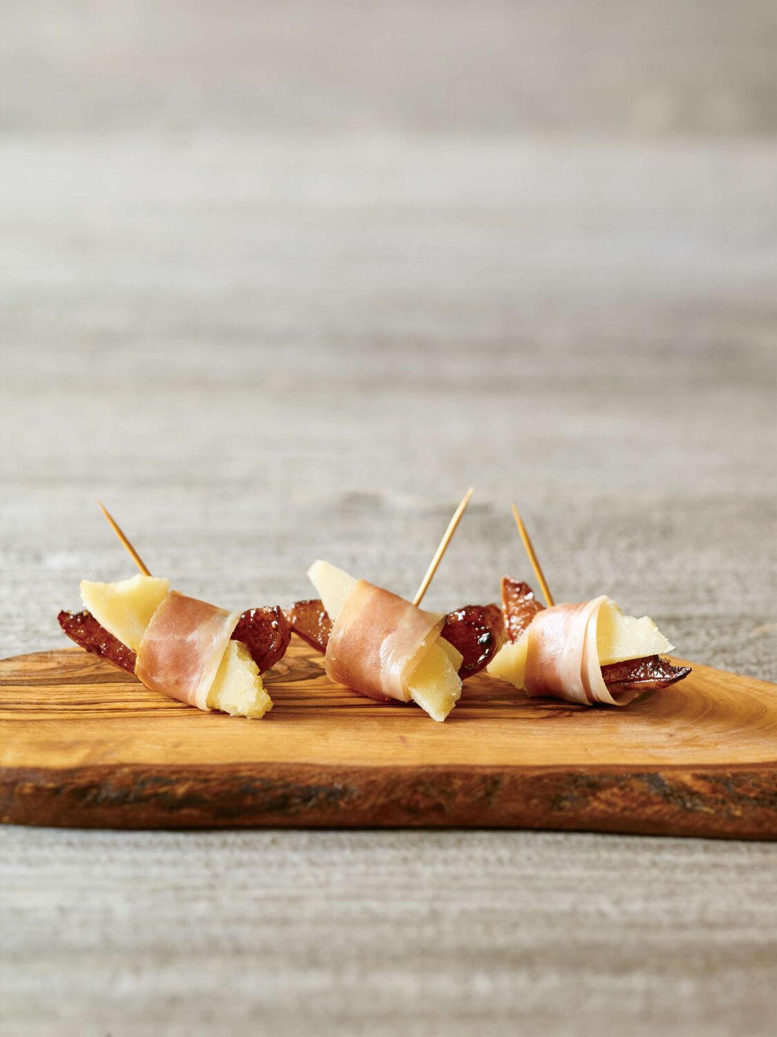 Roasted Pears with Prosciutto and Tre Stelle® Parmesan