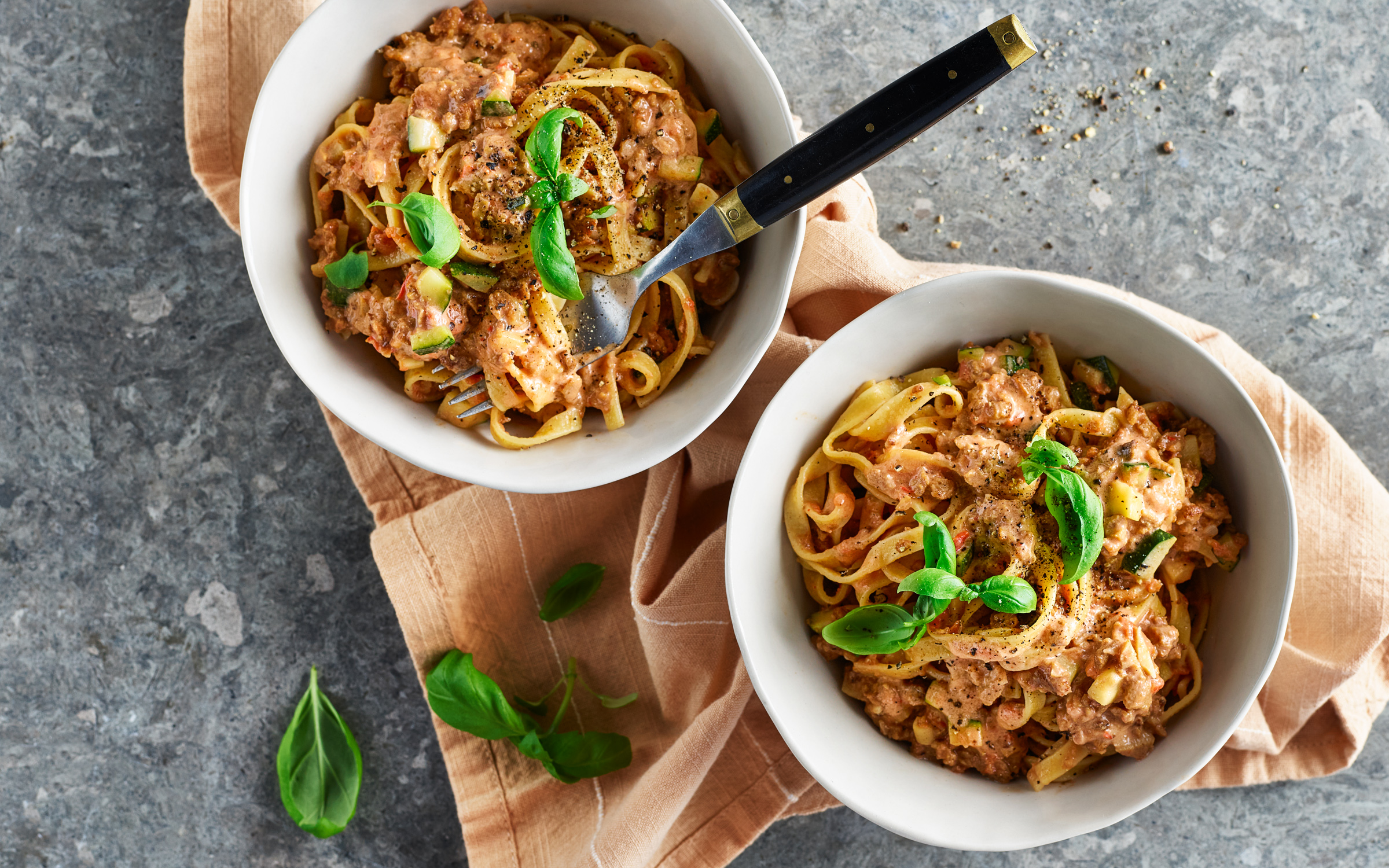 Vegetarisk bolognese med zucchini