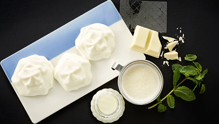 White Chocolate & Mint Cream