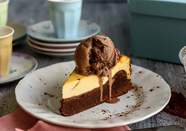 Cheesecake φούρνου με παγωτό