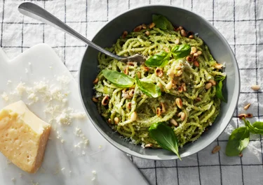Spaghetti med krämig pesto