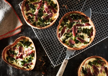 Grönkålspaj med julskinka