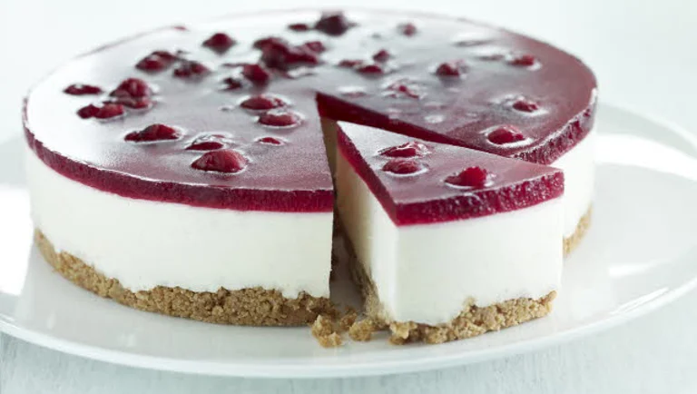 Cranberry cheesecake