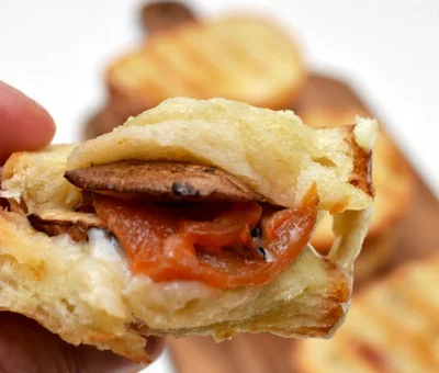 Gourmet grilled cheese appetizers