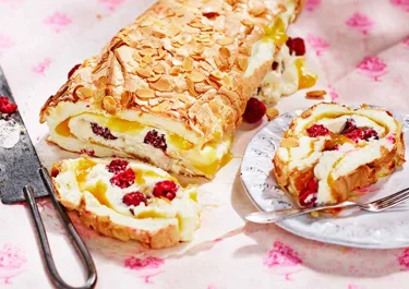 Marängrulltårta med citronkräm