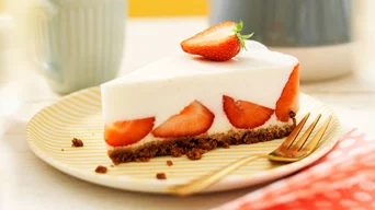 Lactose-free vanilla yogurt cake