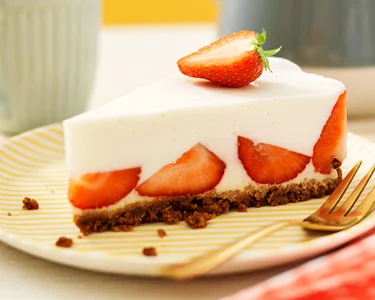 Laktosefreier Kuchen mit Vanillejoghurt