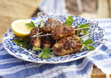 Marokkaanse Tajine met Lamsvlees en Groenten Recept | 90 min | Menu Maestro Marokkaanse Tajine met Lamsvlees en Groenten Recept | 90 min | Menu Maestro
