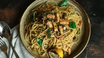 Paneer pasta met pesto