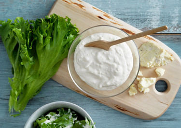 Mild ädelostdressing