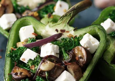 Pimientos asados con champiñones, brócoli y Arla Apetina