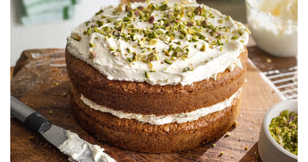 TARTA DE CARDAMOMO Y ZANAHORIA NARANJA