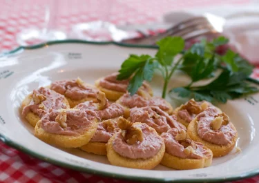 Falsk anklevermousse