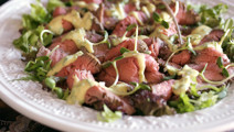 Rosastegt vildtfilet med sennepsdressing