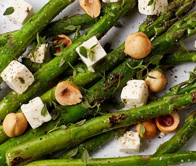 Crispy asparagus and Castello® Greek-Style cheese