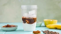 Eiwitrijke koffieshake met vanille skyr