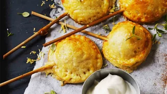 Ost- och skinkpajklubbor