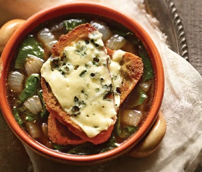 Spinach Onion Soup with Castello® Burger Blue Cheese