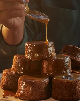 STICKY TOFFEE PUDDING
