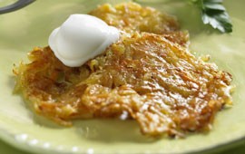 Juustoiset röstiperunat