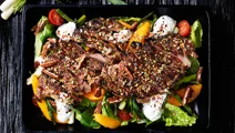 Grillad fläskkarré med mangosallad