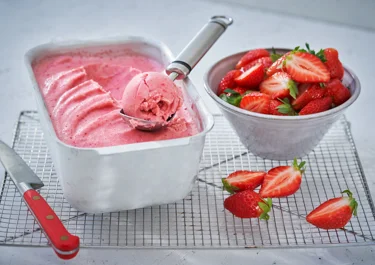 Snabb jordgubbsmjukglass