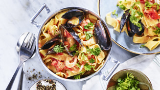 Skaldjurspasta med chili