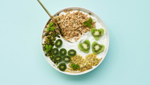 Skyr med kiwi og passionsfrugt