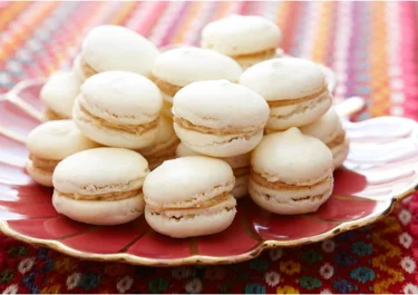 Macarons med pepparkakskräm