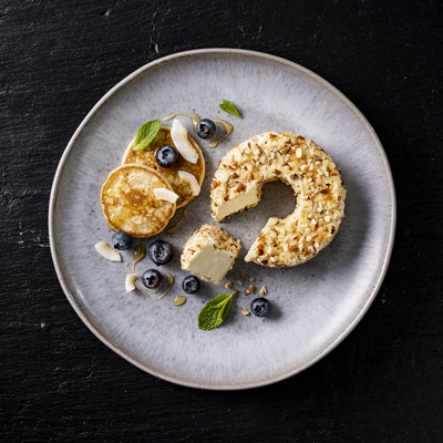 Castello® PINEAPPLE & ALMOND CREAM CHEESE RING