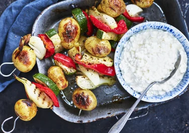 Grönsaksspett med cottage cheese