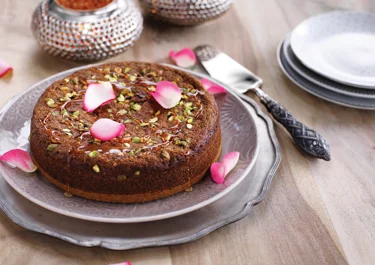 Orangekage med pistacienødder