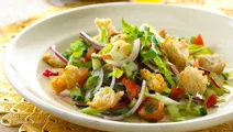 Fattoush - ristet brødsalat