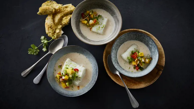 Limemarineret torsk med mangosalat og asiatisk inspireret suppe