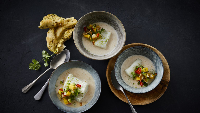 Limemarineret torsk med mangosalat og asiatisk inspireret suppe