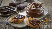 Chokoladenøddepålæg