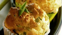 Oliven-Muffins mit Arla® BIO Weidemilch