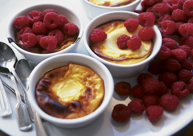 Ostkaka med yoghurt