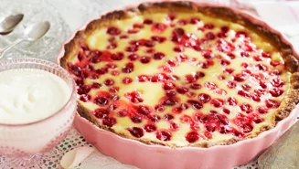 Krusbärspaj med pistage